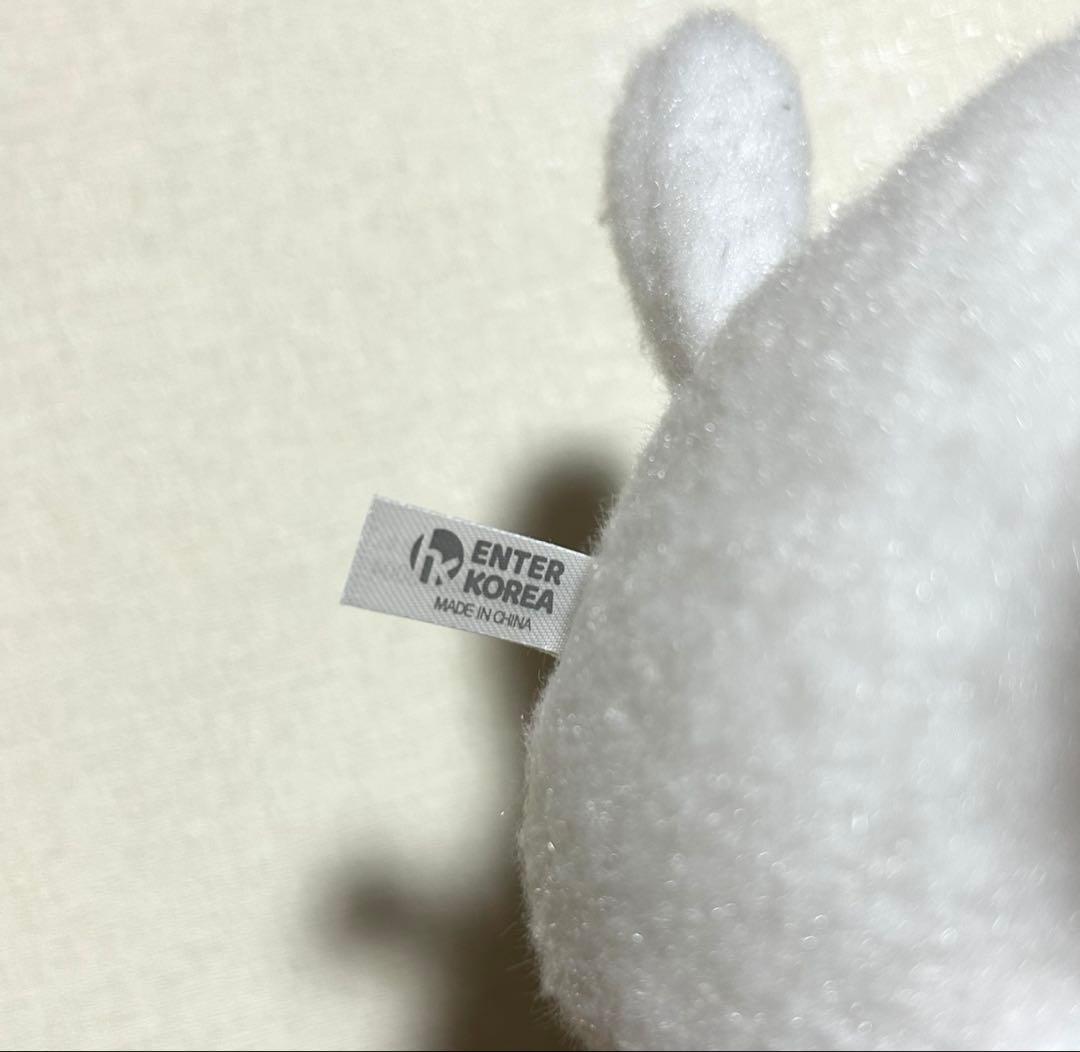 サンリオ　マシュマロみたいなふわふわにゃんこ　ぬいぐるみ　韓国限定