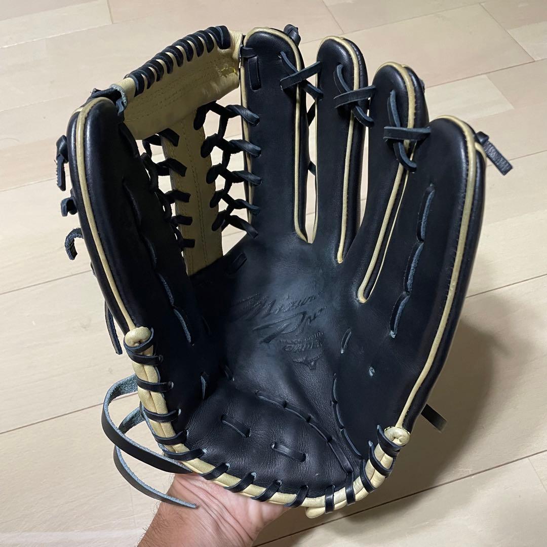 【最終価格】ミズノプロ　ミズノ　オーダーグラブ　軟式　外野手用　柳田悠岐