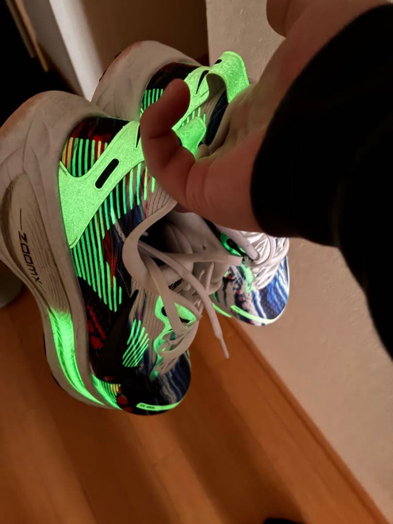 【25.5cm】NIKE ボメロ18 クッション良好 LSD 初心者向け