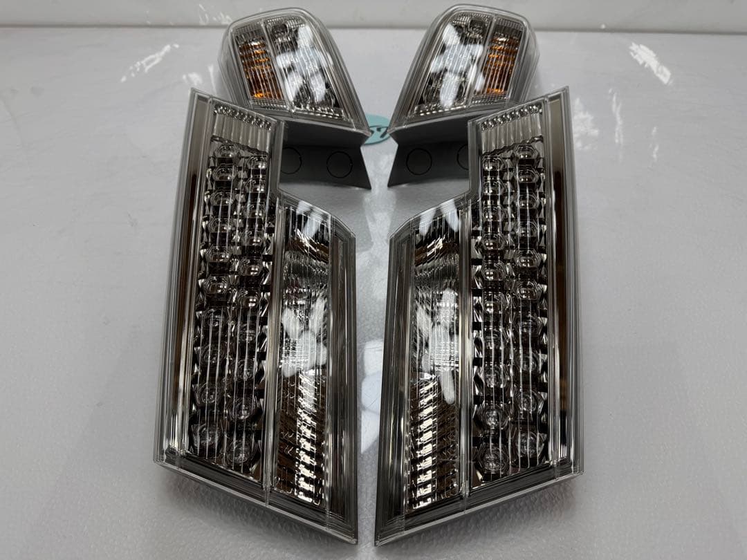 ホンダ　オデッセイRB3/4 クリアテールランプLED　コイト220-17754