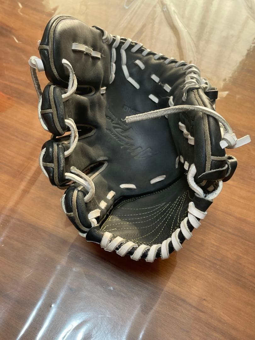 Mizuno 軟式グローブ 黒