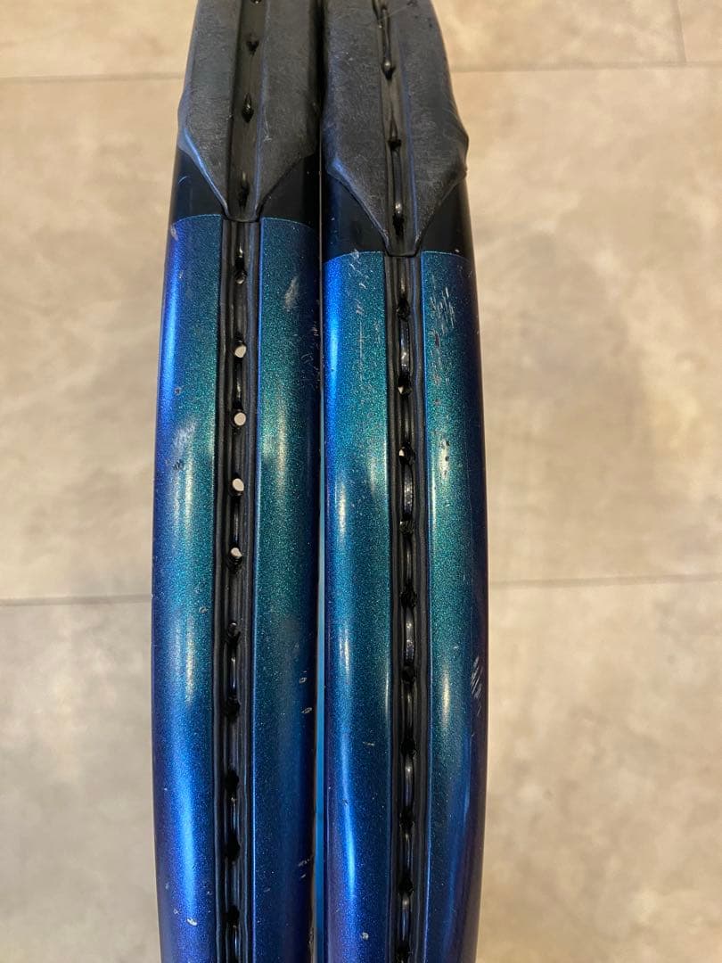 Wilson Ultra V4ラケット 2本セット グリップサイズ2