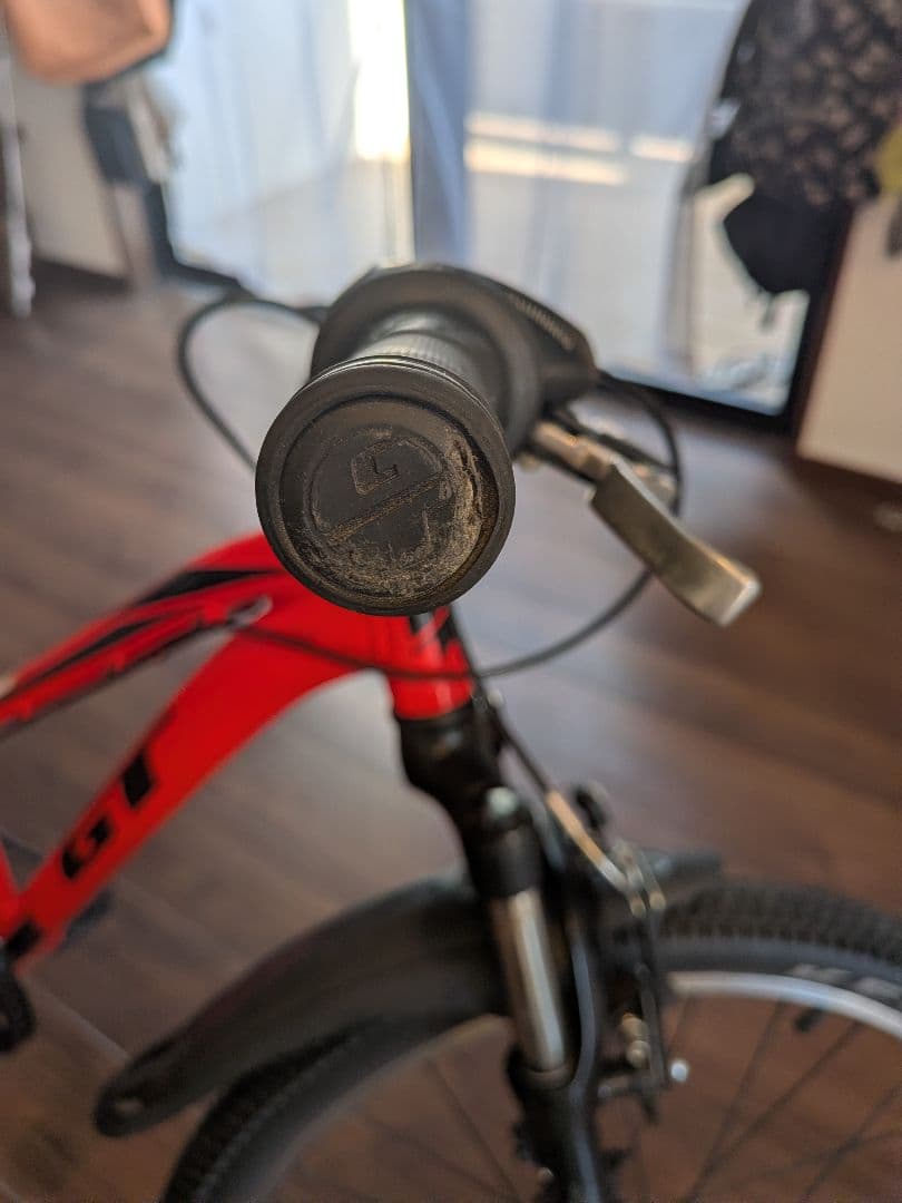 GT レッド マウンテンバイク24インチ