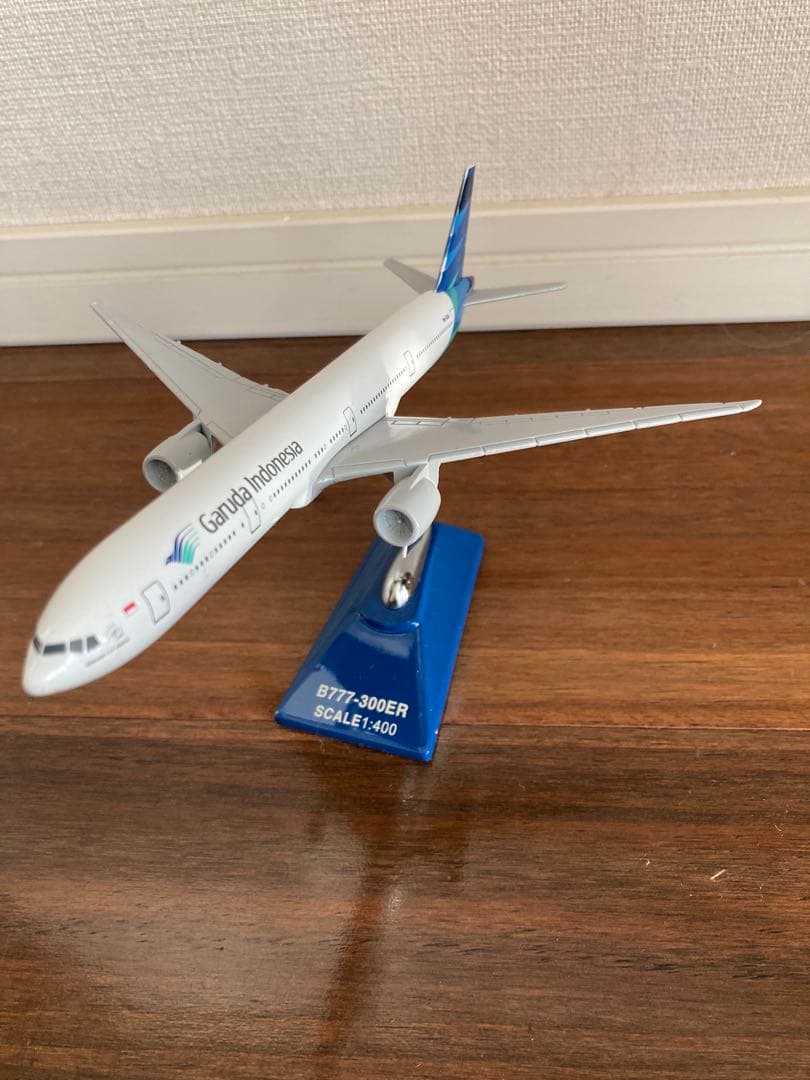 Garuda Indonesia B777-300ER 模型 1/400