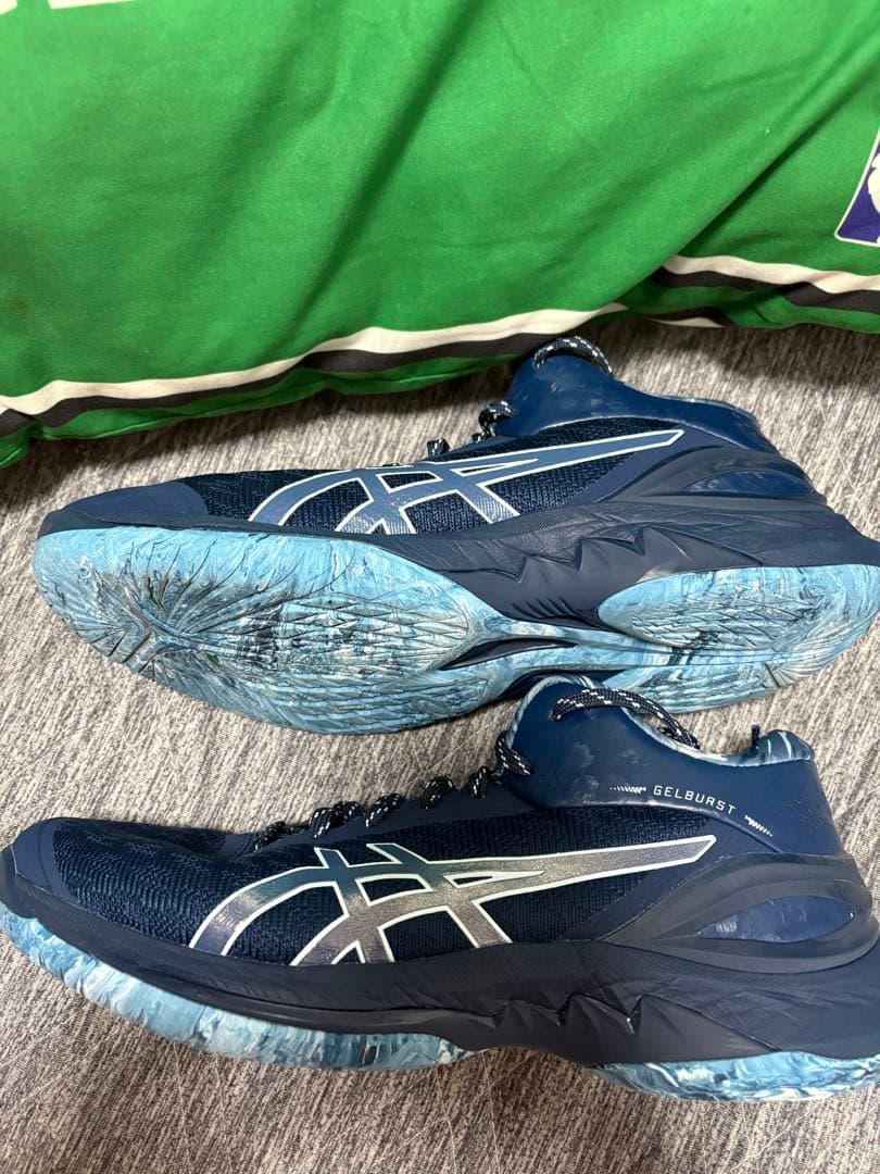 シューズ(男性用) ASICS GELBURST28