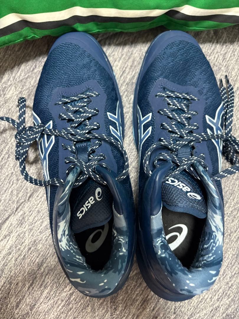 シューズ(男性用) ASICS GELBURST28
