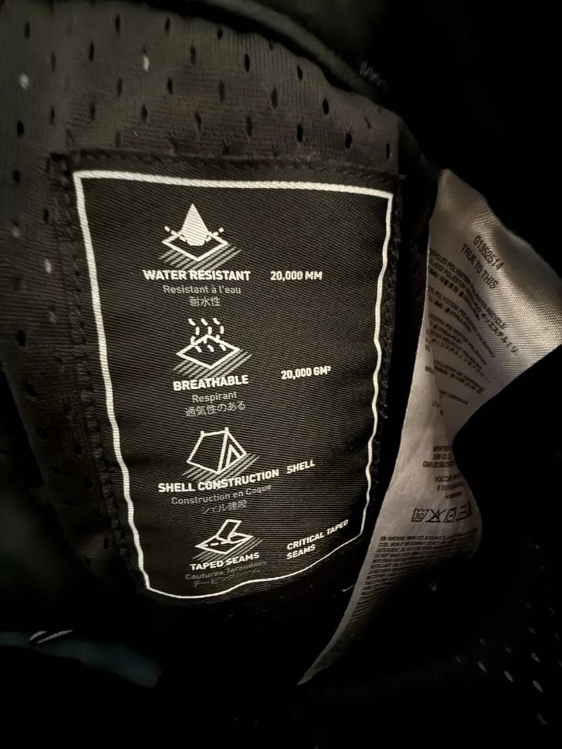 24-25モデル VOLCOM アーサー・ロンゴモデル スノーボードウェア