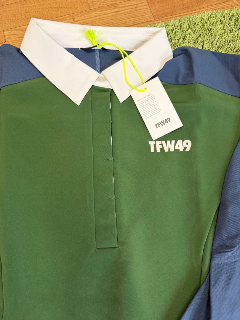 B*中様 新品正規品【TFW49/size L】ワンピース　長袖ポロシャツカット