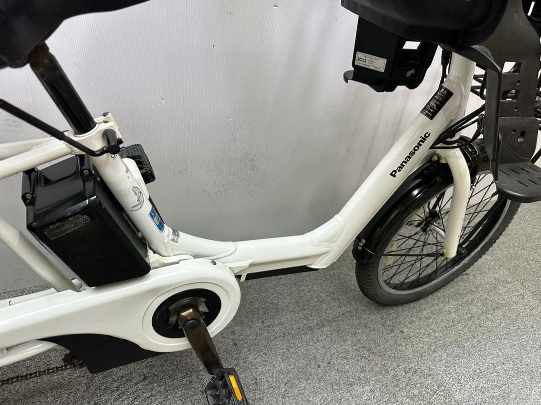 人気な車種　パナソニックギュットアニーズ　3人乗り　チャイルドシート付き　買い得