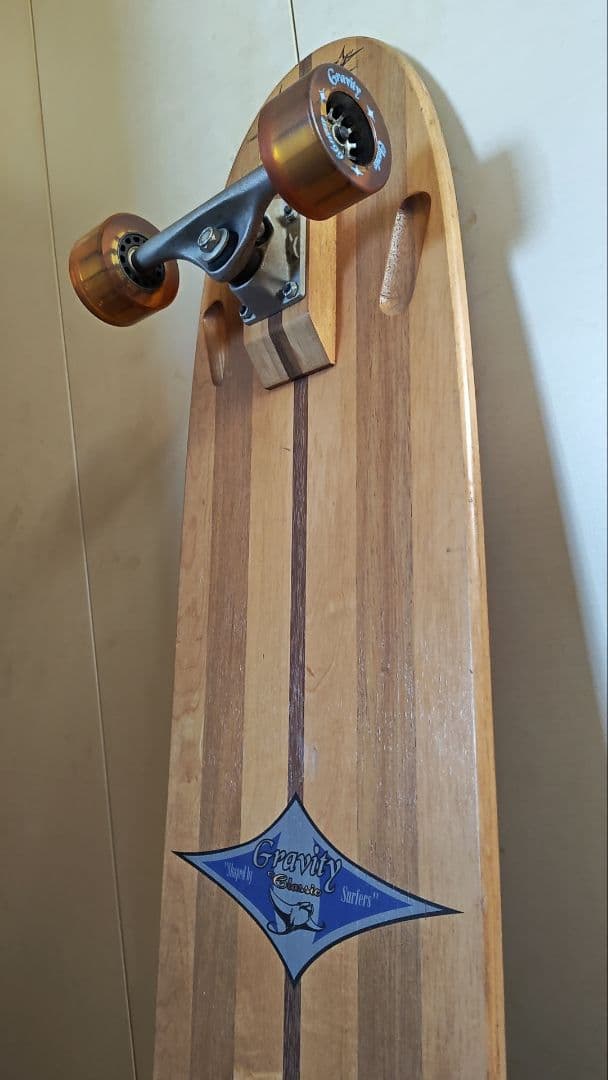 54 Gravity 木製ロングボード 137cm