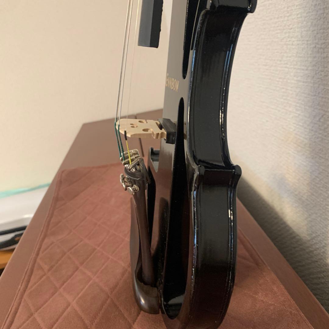 エレキバイオリン4/4 ほぼ新品／高級弦オマケVISIONチタニウムオーケストラ