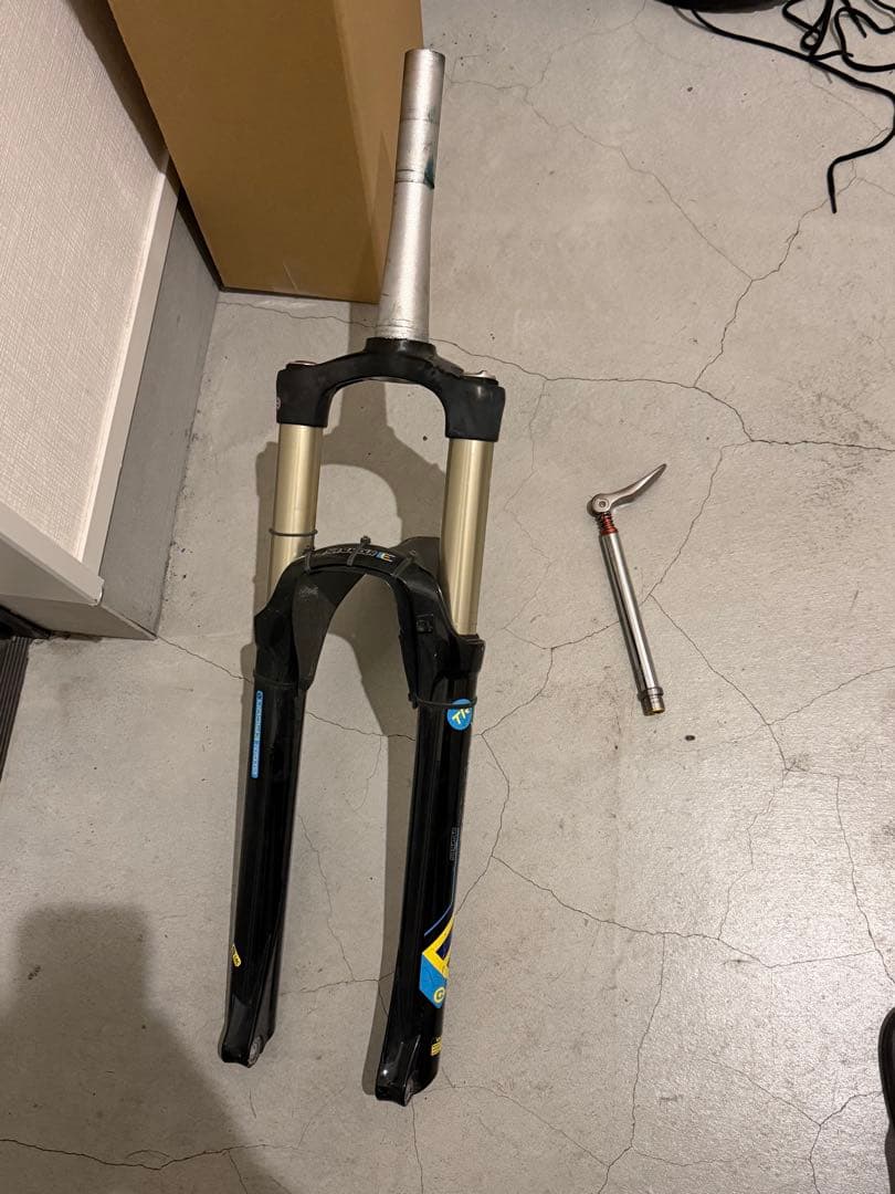 SR SUNTOUR サスペンション 140mm epicon 1.5 テーパー