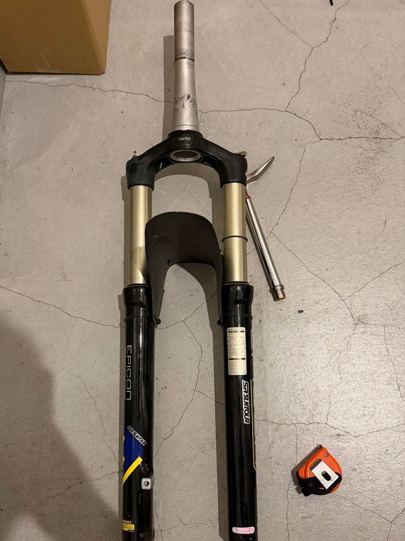 SR SUNTOUR サスペンション 140mm epicon 1.5 テーパー