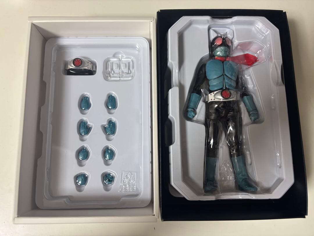 S H.Figuarts 真骨彫　仮面ライダー旧1号