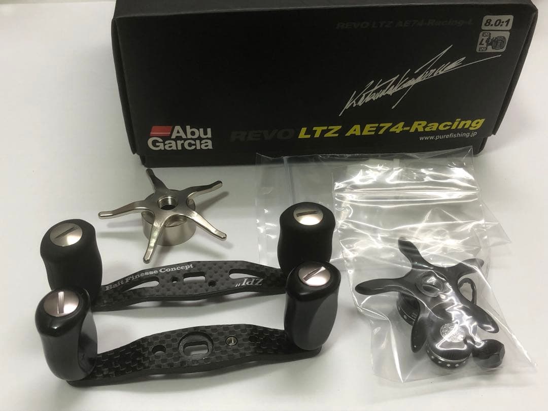 アブガルシア　レボＬＴＺ左 ＡＥ７４ ＺＰＩ　ＢＦＣ９３０ＰＲＯｉｋコンビ　今江