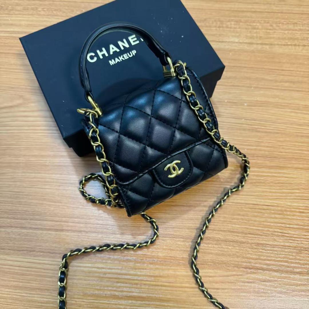 VIP限定 CHANEL ノベルティ ブラック キルティング ショルダーバッグ
