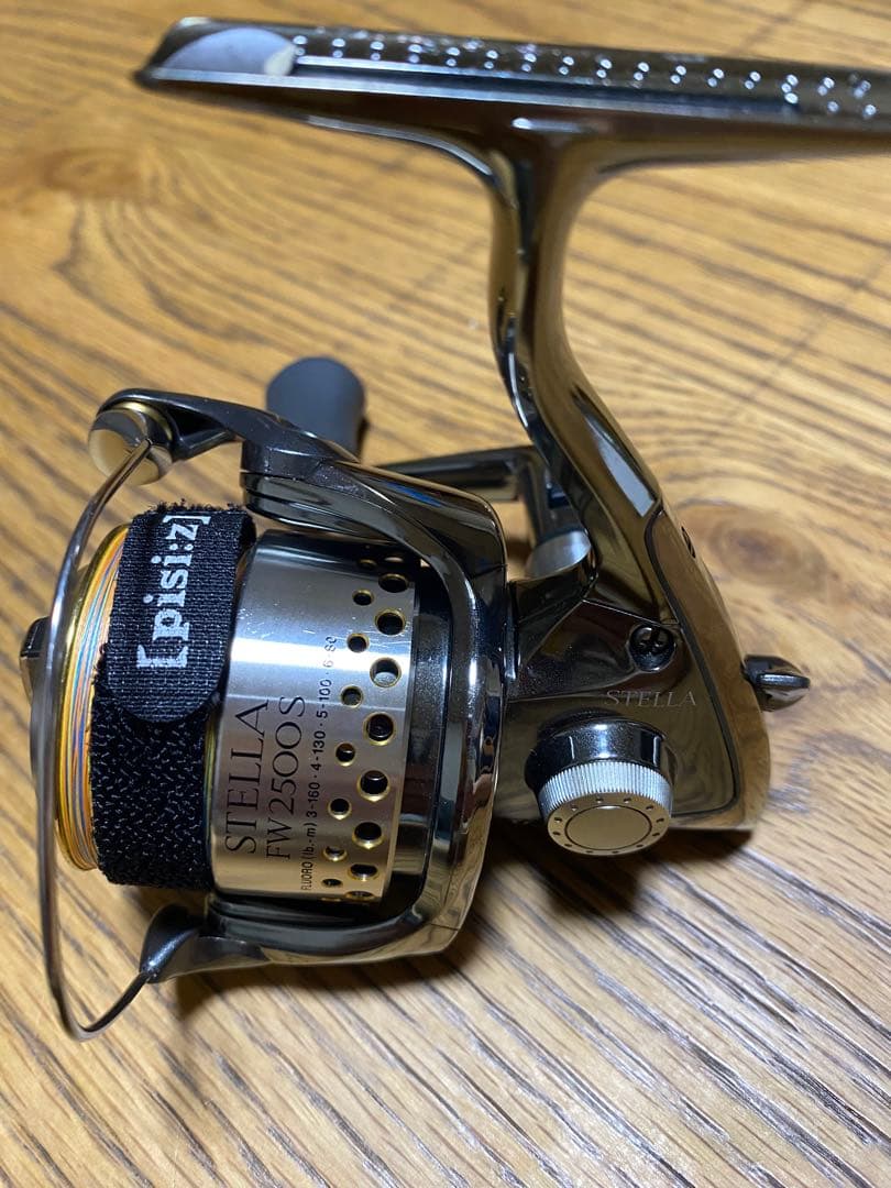 美品　人気　シマノ　ステラ FW2500S SC78E スピニングリールとケース