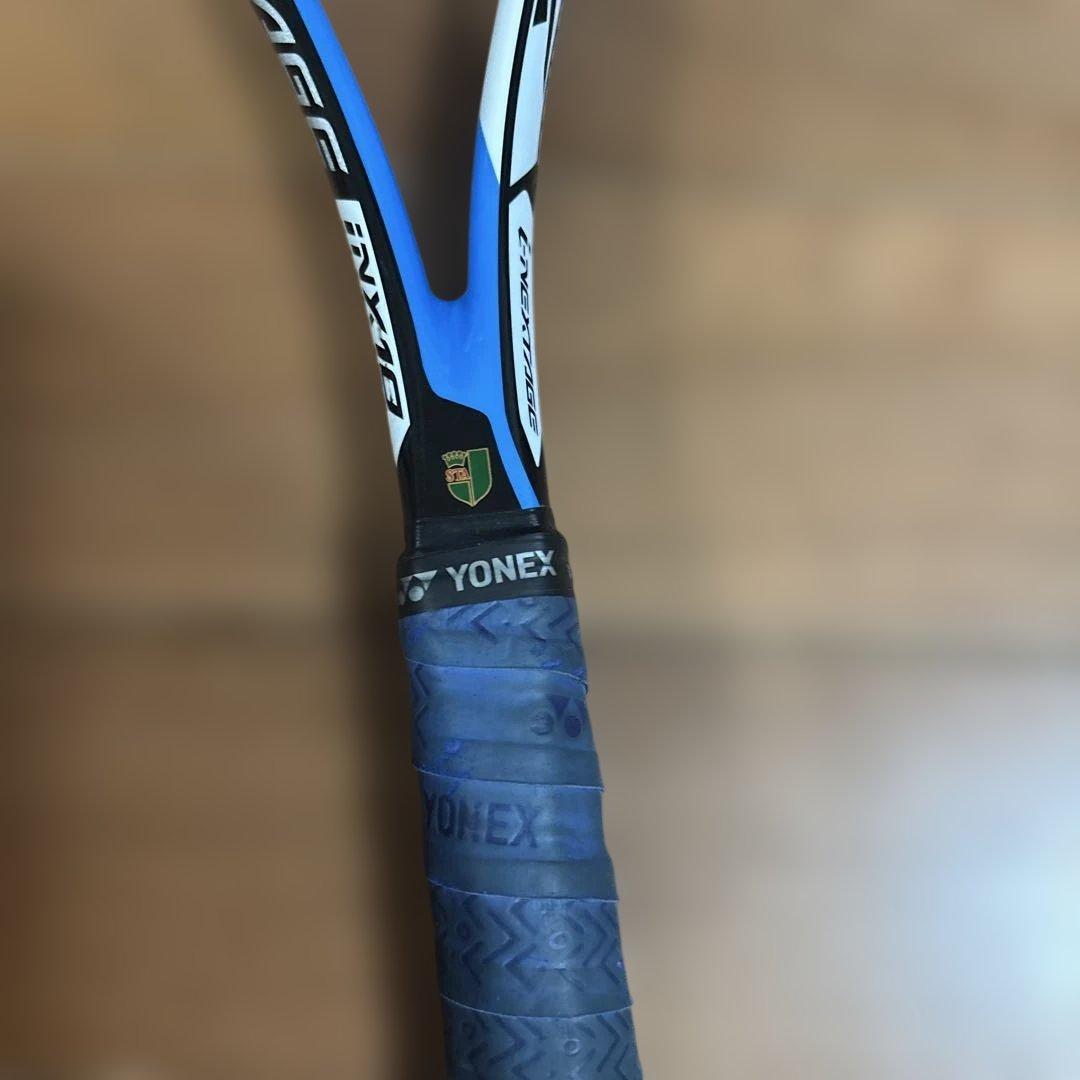 YONEX テニスラケット ホワイト/ブルー（硬式用）