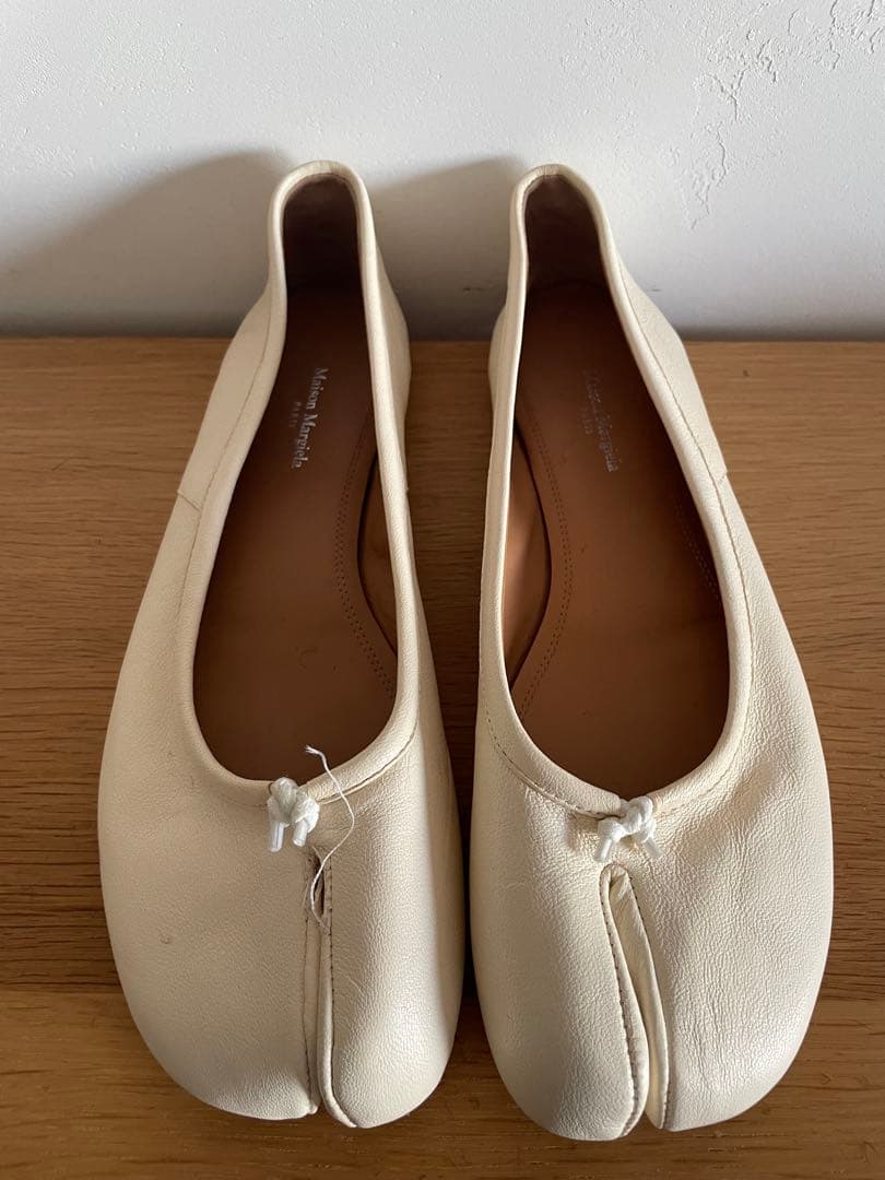 訳あり品Maison Margiela タビ バレエシューズ ホワイト