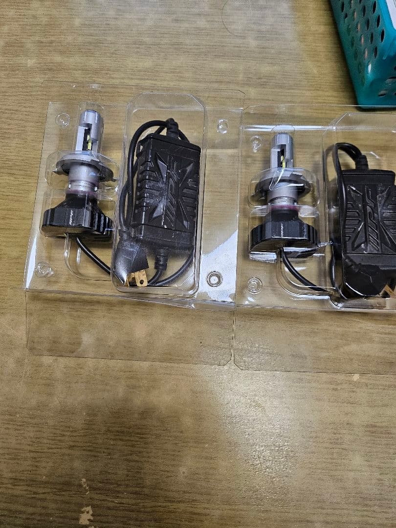 H4 LEDヘッドランプバルブ 6500K 4000lm