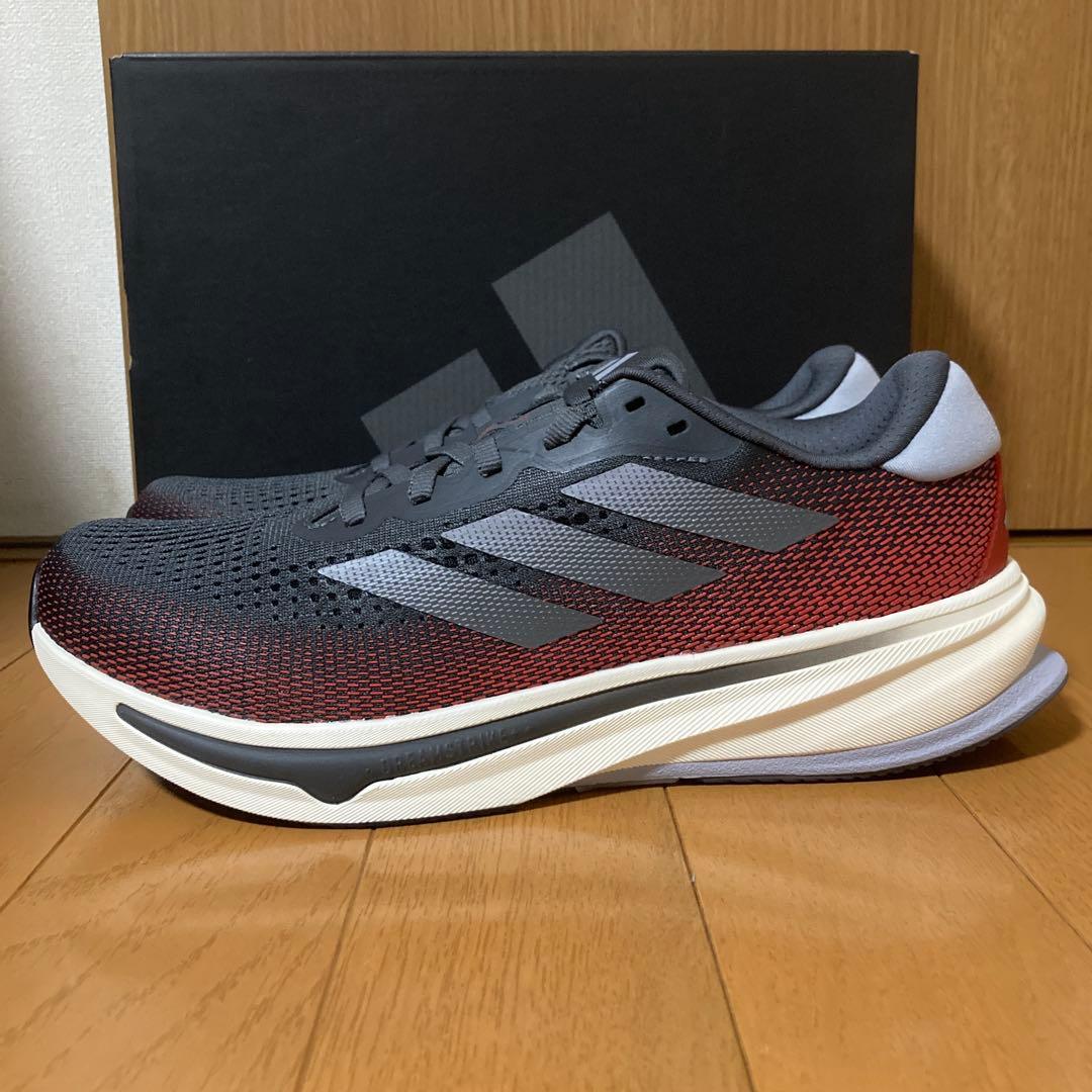 新品　アディダス ランニングシューズ　スーパーノヴァ ライズM ワイド26cm