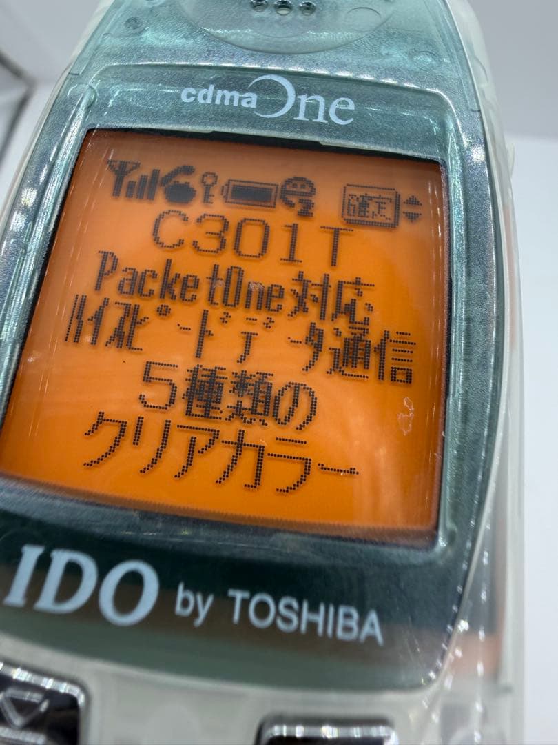 週末セール　モックアップ　cdmaOne スケルトン　携帯