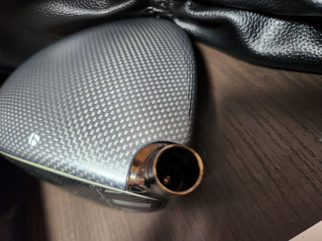 TaylorMade Qi35 ドライバー 9°コアモデル　ヘッドのみ　カバー有
