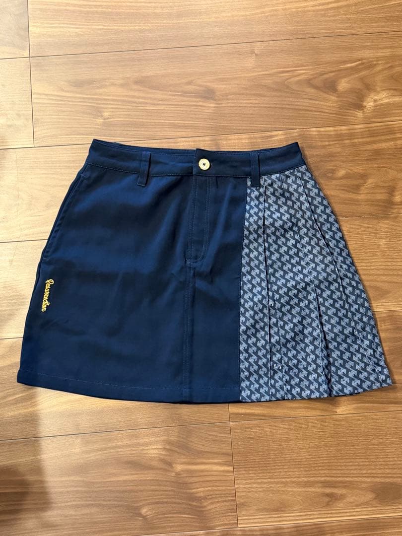 レザレクション スカート