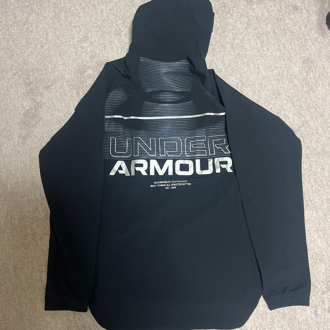 Under Armour フルジップジャケット ブラック　トレーニングウェア