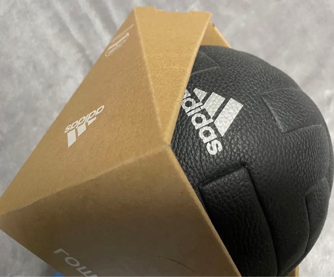 Adidas Gosha サッカー ボール 5号 レア ゴーシャラブチンスキー