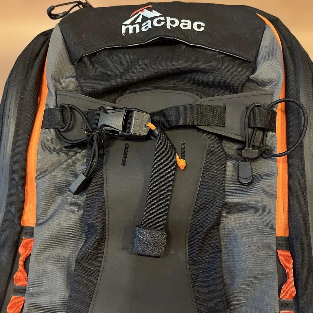 【未使用】macpac スケートボード　リュック・バッグ