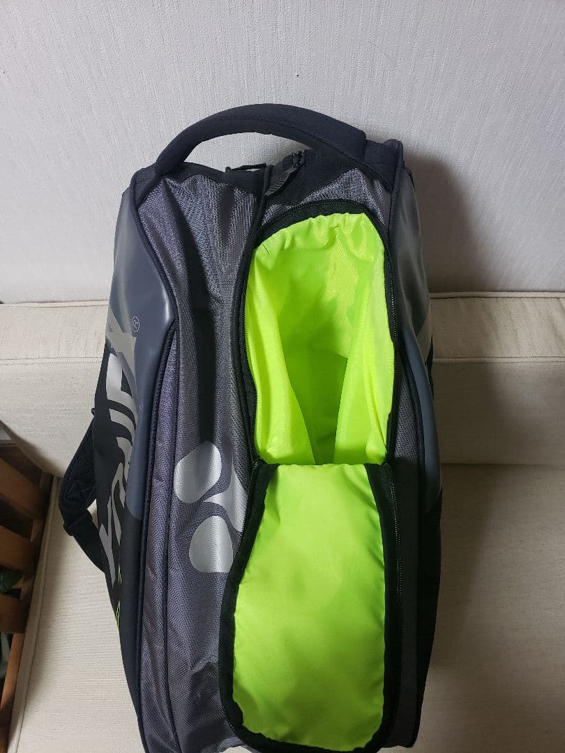 YONEX ラケットバッグ 
TOUR EDITION BAGバッグ