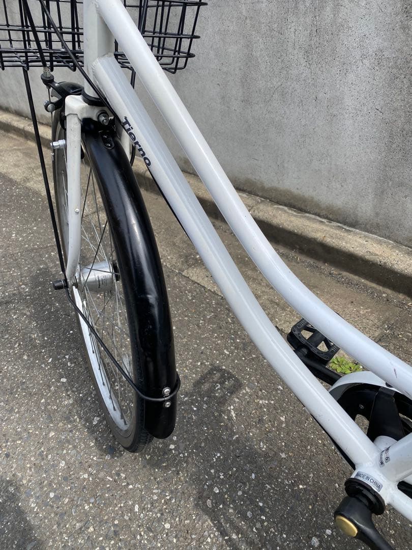 整備済 ギヤ6段 LEDオートライト 26インチ 白 自転車