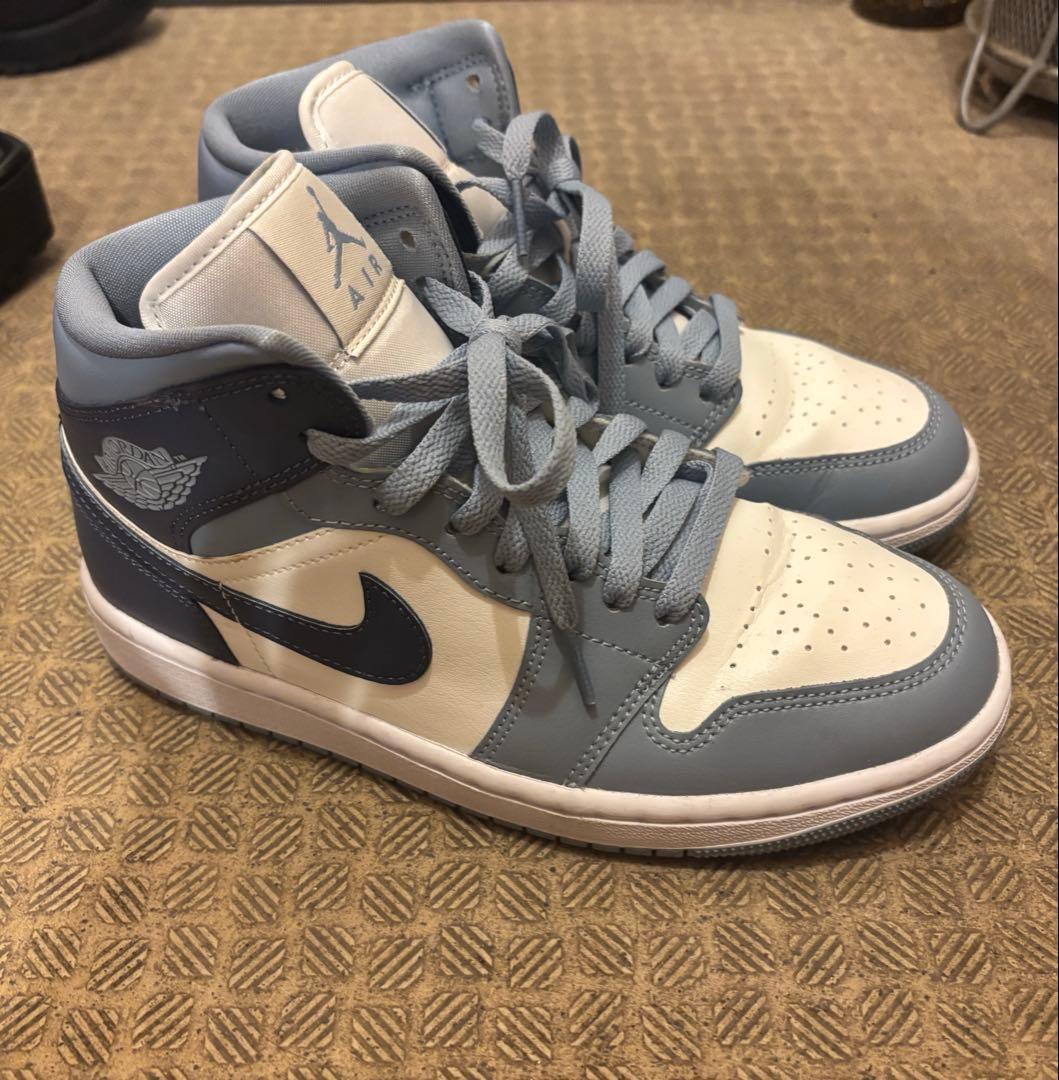 Nike Air Jordan 1 ナイキ エアジョーダン　ミッド