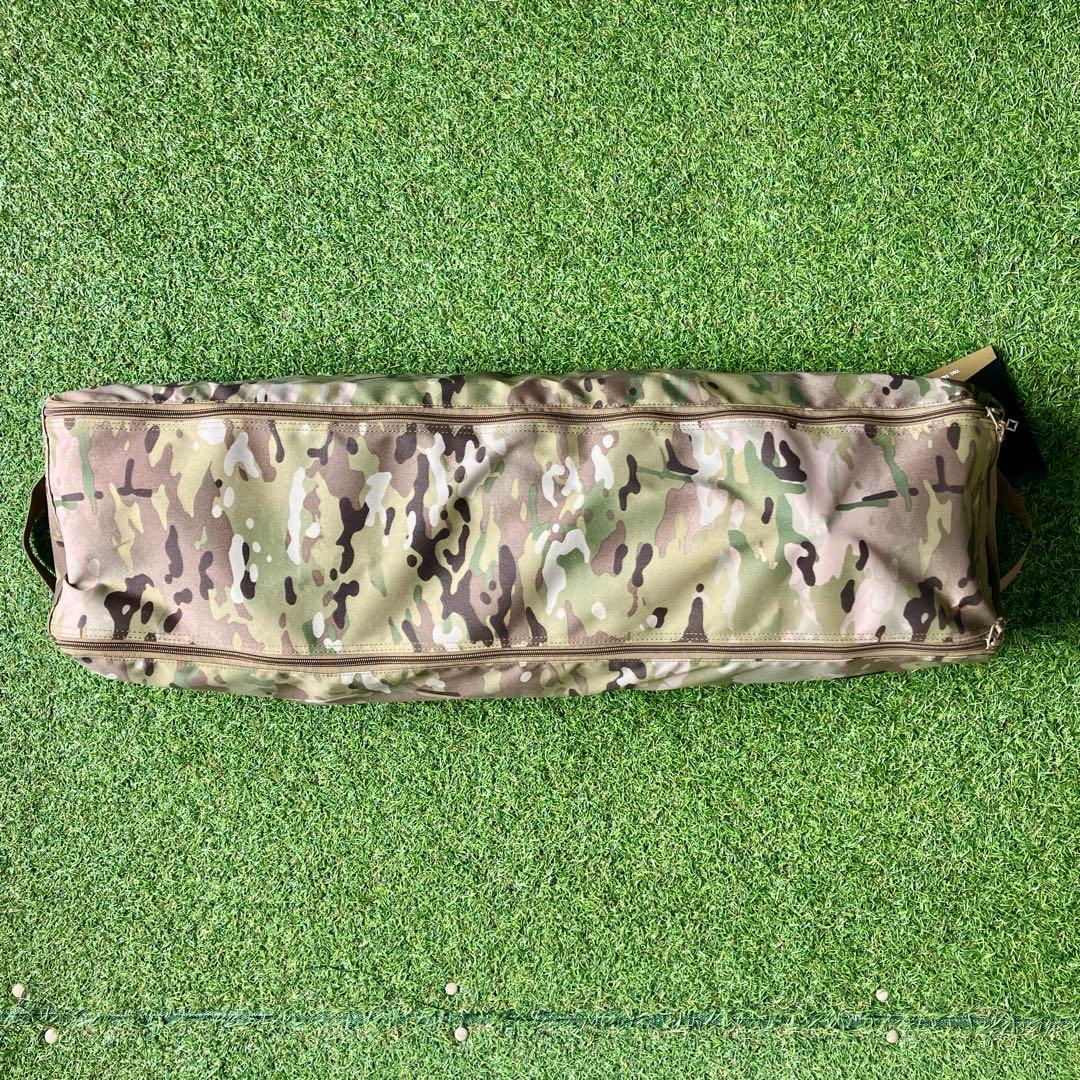 新品・未使用品 ● Tac. テーブルフォー ／マルチカモ【Helinox】