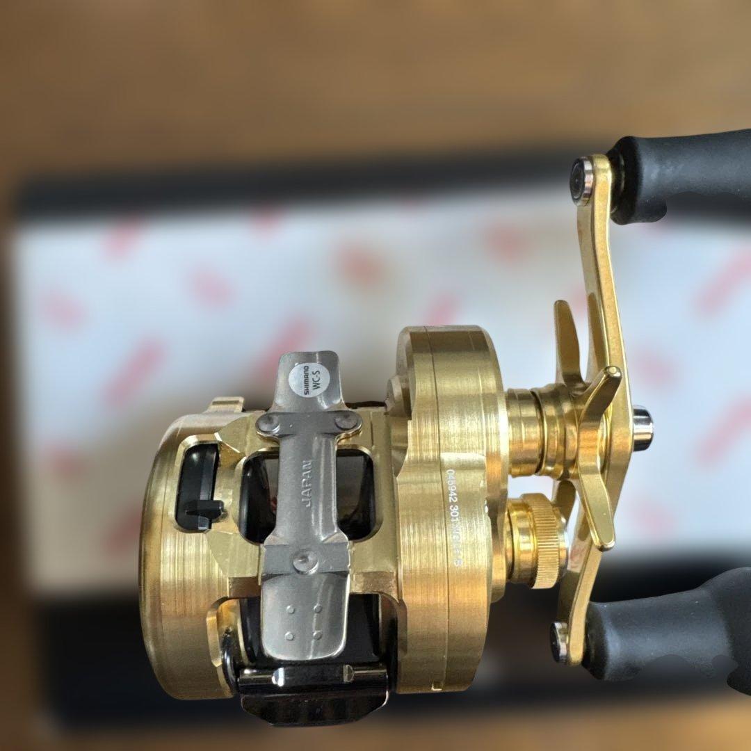 リール SHIMANO CALCUTTA CONQUEST MD 301XGLH
