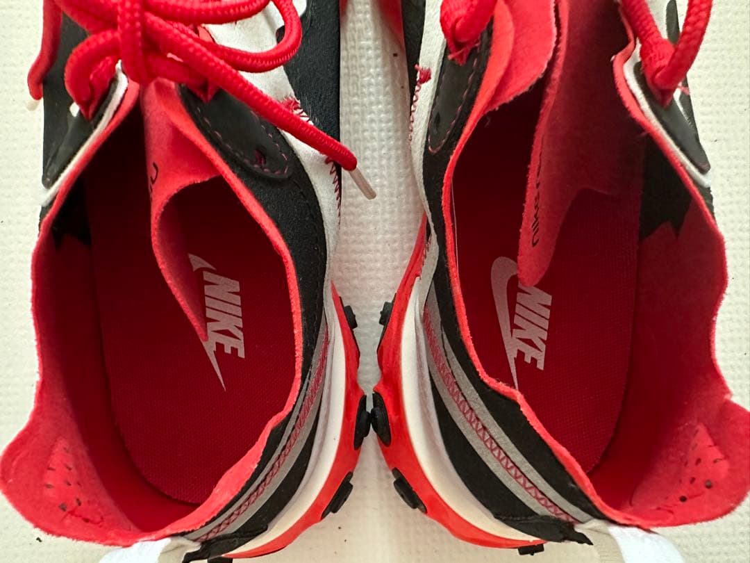 Nike ランニングシューズ 黒/赤