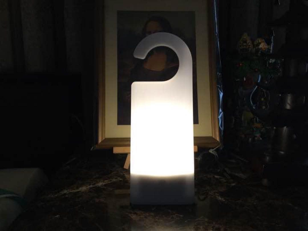新品⭐︎無印良品⭐︎ＬＥＤ持ち運びできるあかり　ライト　防災　白　懐中電灯 照明 ⭐︎