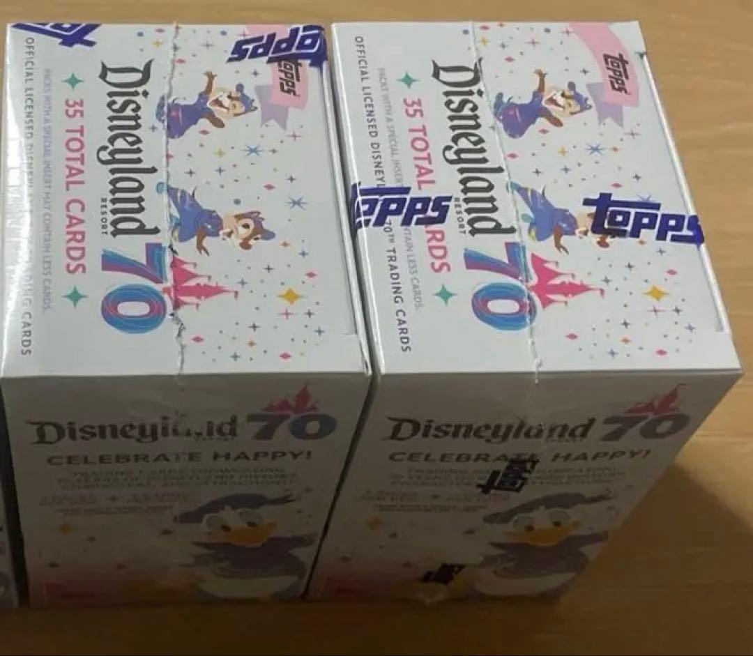 2025 Topps ディズニーランド70周年記念 3BOX
