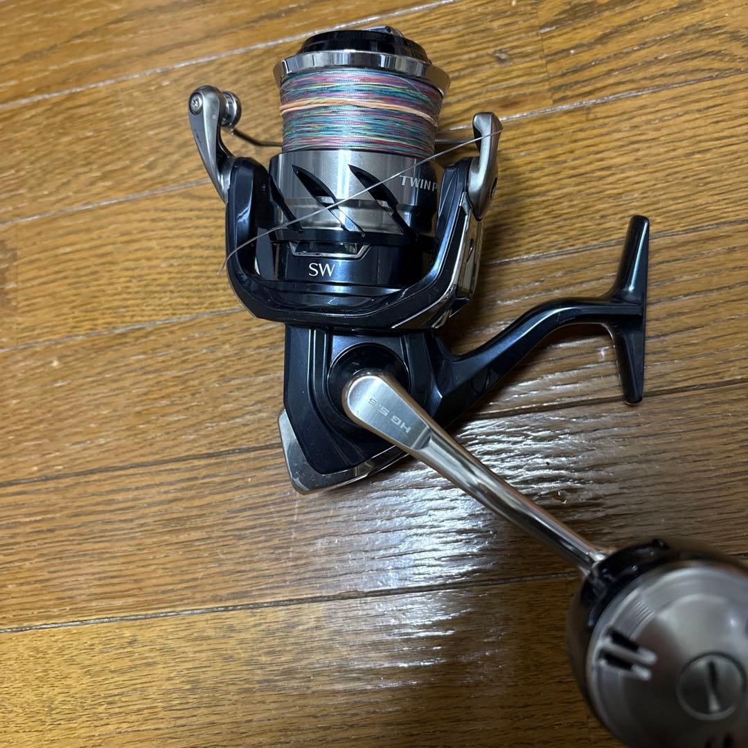 21ツインパワーSW8000hg スピニングリール