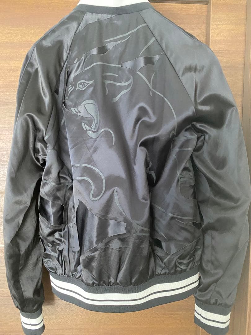【新品】VALENTI スタジャン　ジャケット　パンサー