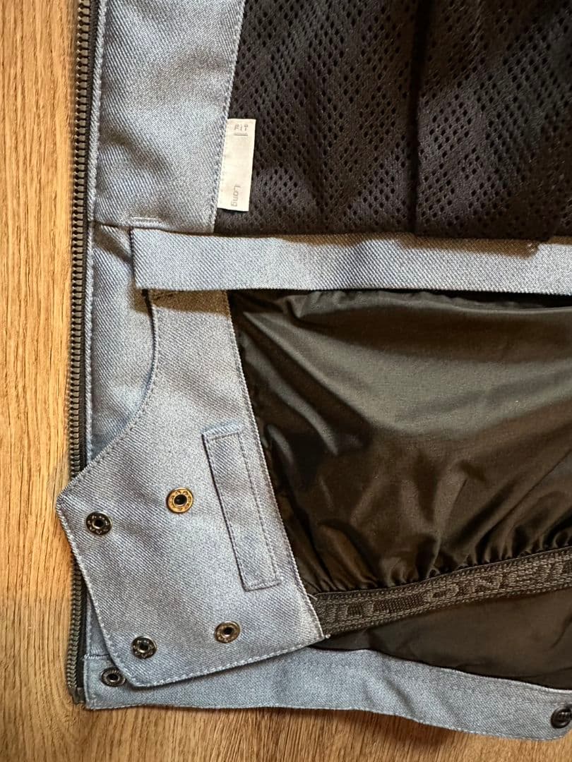 オニール/O'NEILL【美品】スノーボード・スキーウェア上下セット　Mサイズ