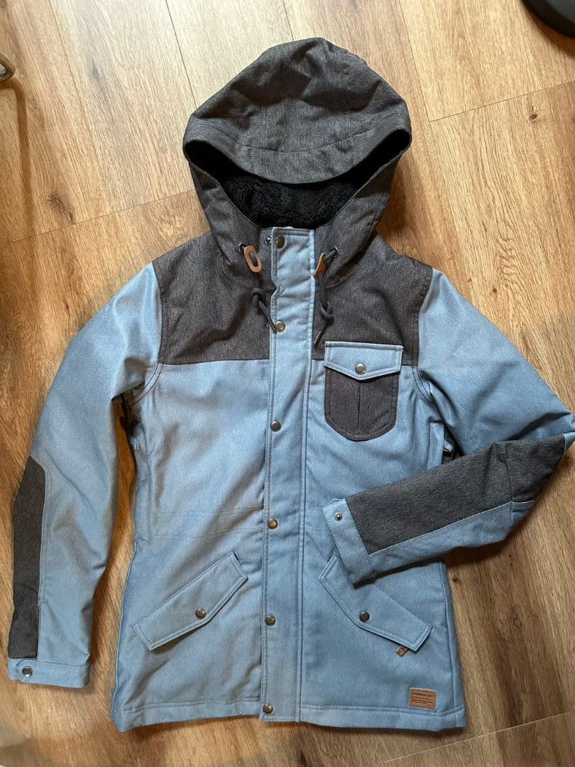 オニール/O'NEILL【美品】スノーボード・スキーウェア上下セット　Mサイズ
