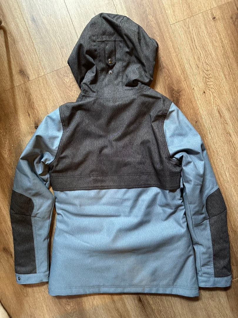 オニール/O'NEILL【美品】スノーボード・スキーウェア上下セット　Mサイズ