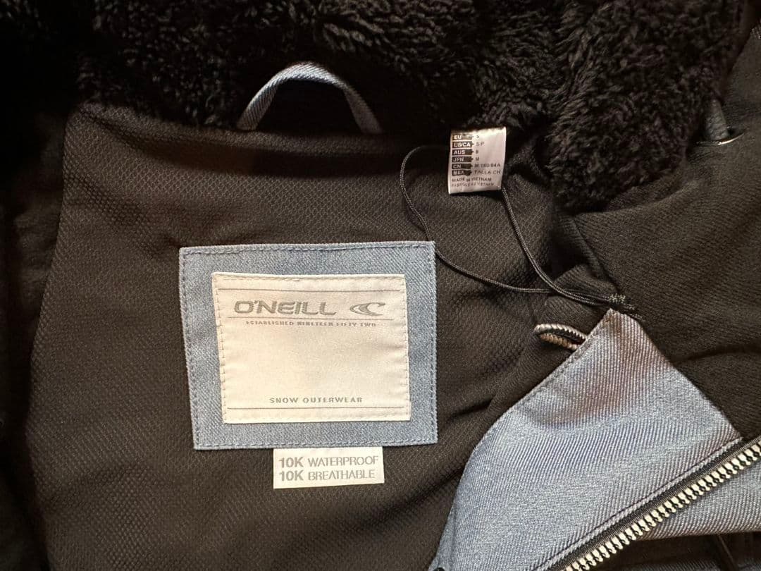 オニール/O'NEILL【美品】スノーボード・スキーウェア上下セット　Mサイズ