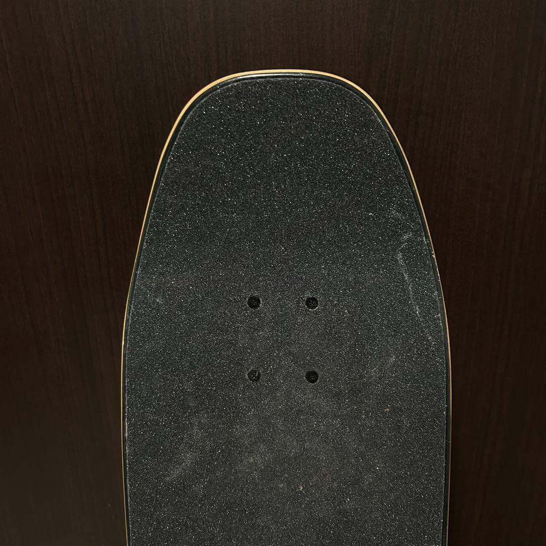 【セール中】Thrasher x Santa Cruz 9.35インチクルーザー