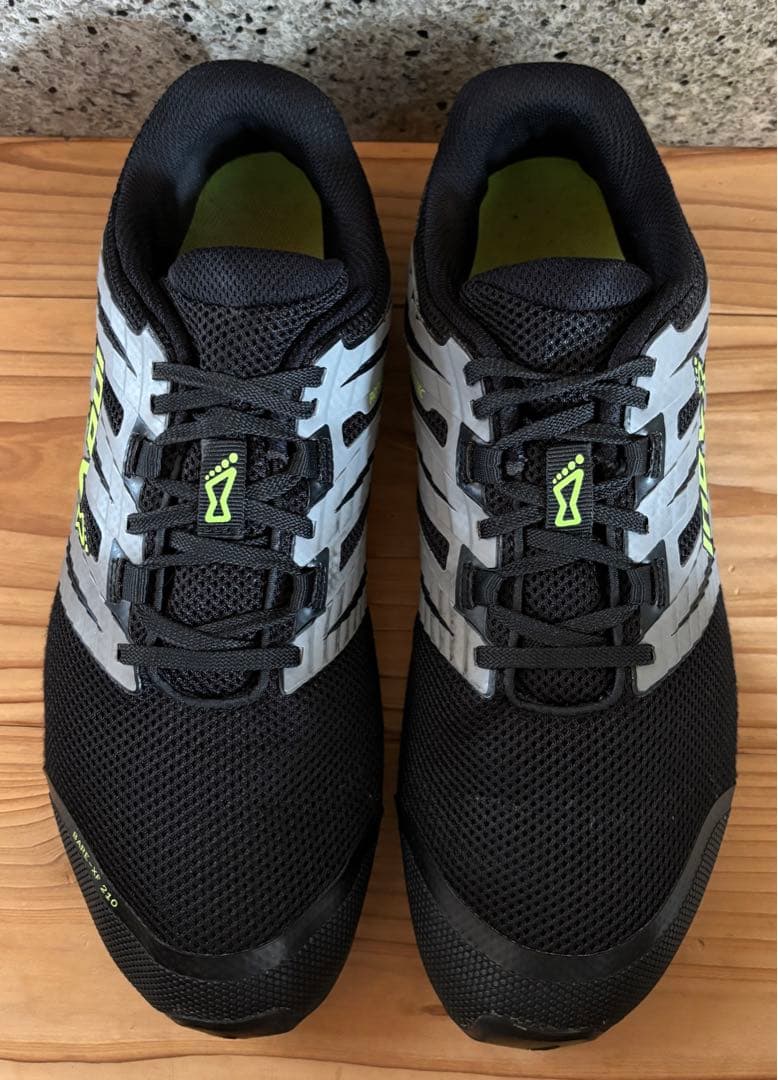 INOV8 bare-xf inov-8 トレーニング　イノヴェイト