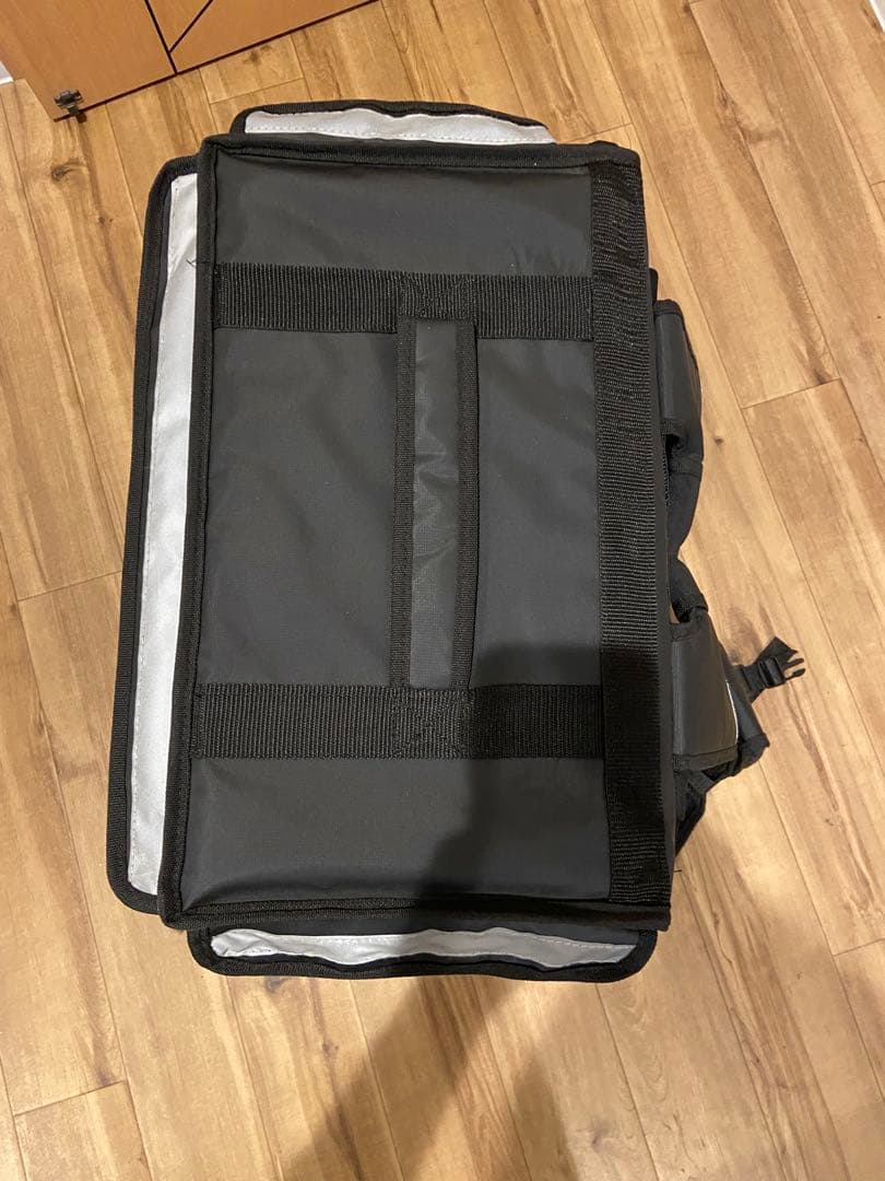 Uber Eats配達用バッグ 入れ スマホホルダー バッテリーホルダー付