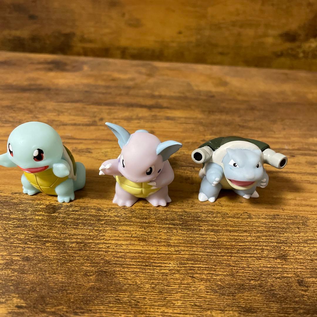色ちがいポケモンキッズ 特製BOX 25体 指人形 色違い　※おまけ付き