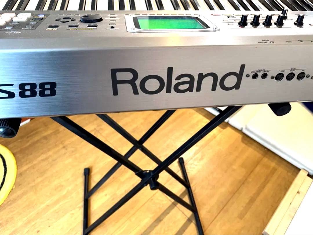 美品 Roland Fantom‑S88 88鍵 完動品 AC付 カバー保管